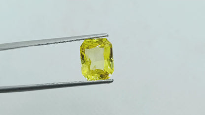Yellow Sapphire (Phukraj) - Ceylon